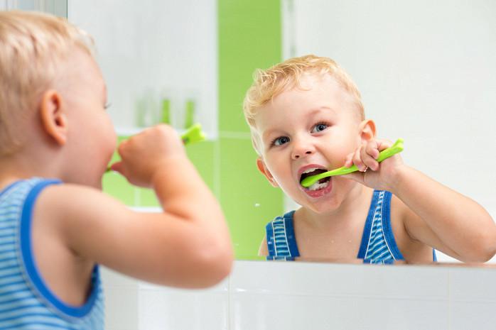 Как правильно чистить зубы ребенку? | Очень вкусные блюда в домашних условиях